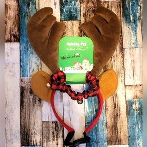 Holiday Pet Christmas Reindeer Antlers + Collar for Dogs